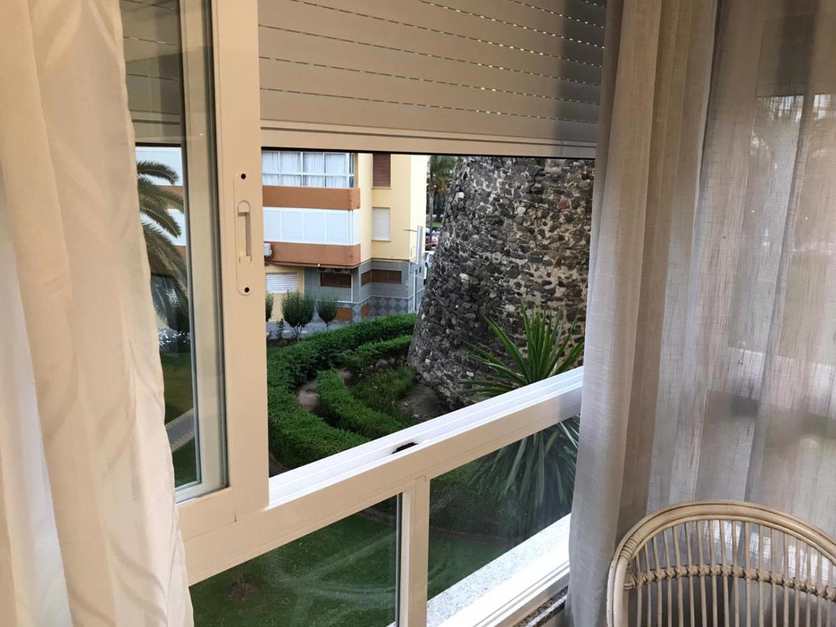 Apartamentos Centro Internacional Algarrobo-Costa Eksteriør billede