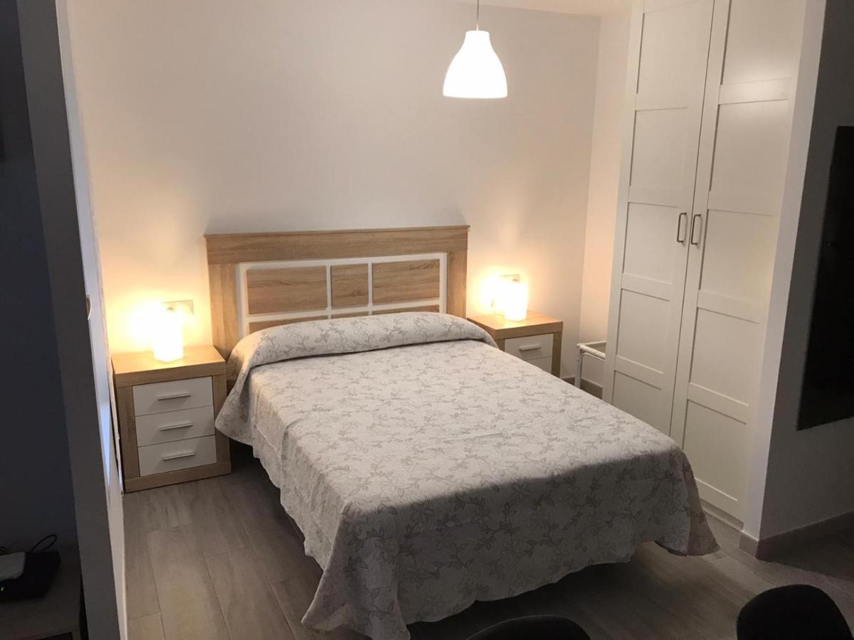 Apartamentos Centro Internacional Algarrobo-Costa Eksteriør billede