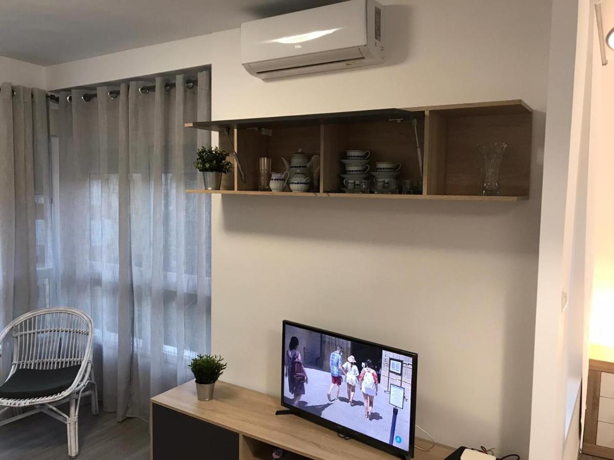 Apartamentos Centro Internacional Algarrobo-Costa Eksteriør billede