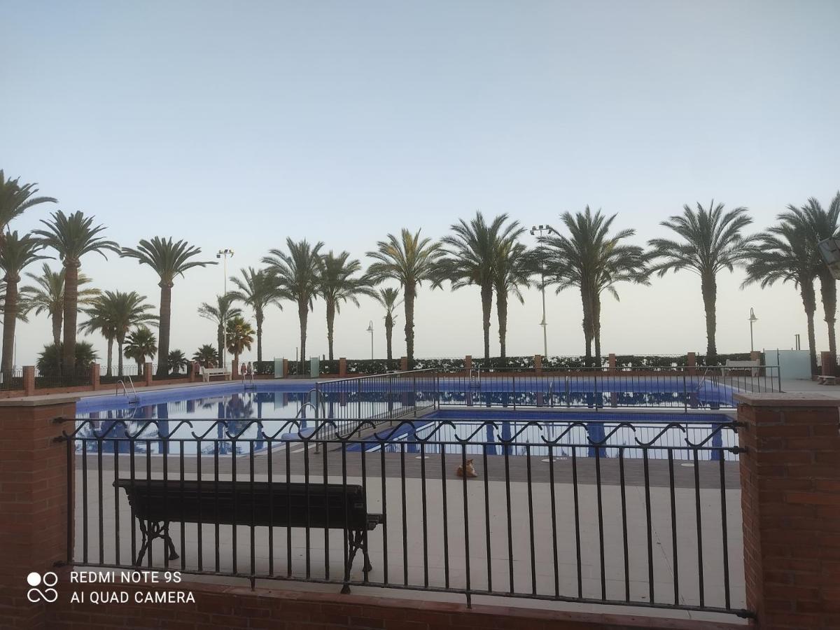 Apartamentos Centro Internacional Algarrobo-Costa Eksteriør billede